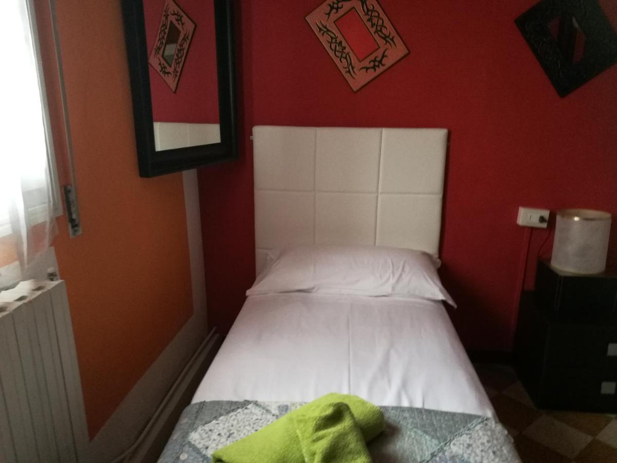 B&B Porta Appia อิโมลา ห้อง รูปภาพ